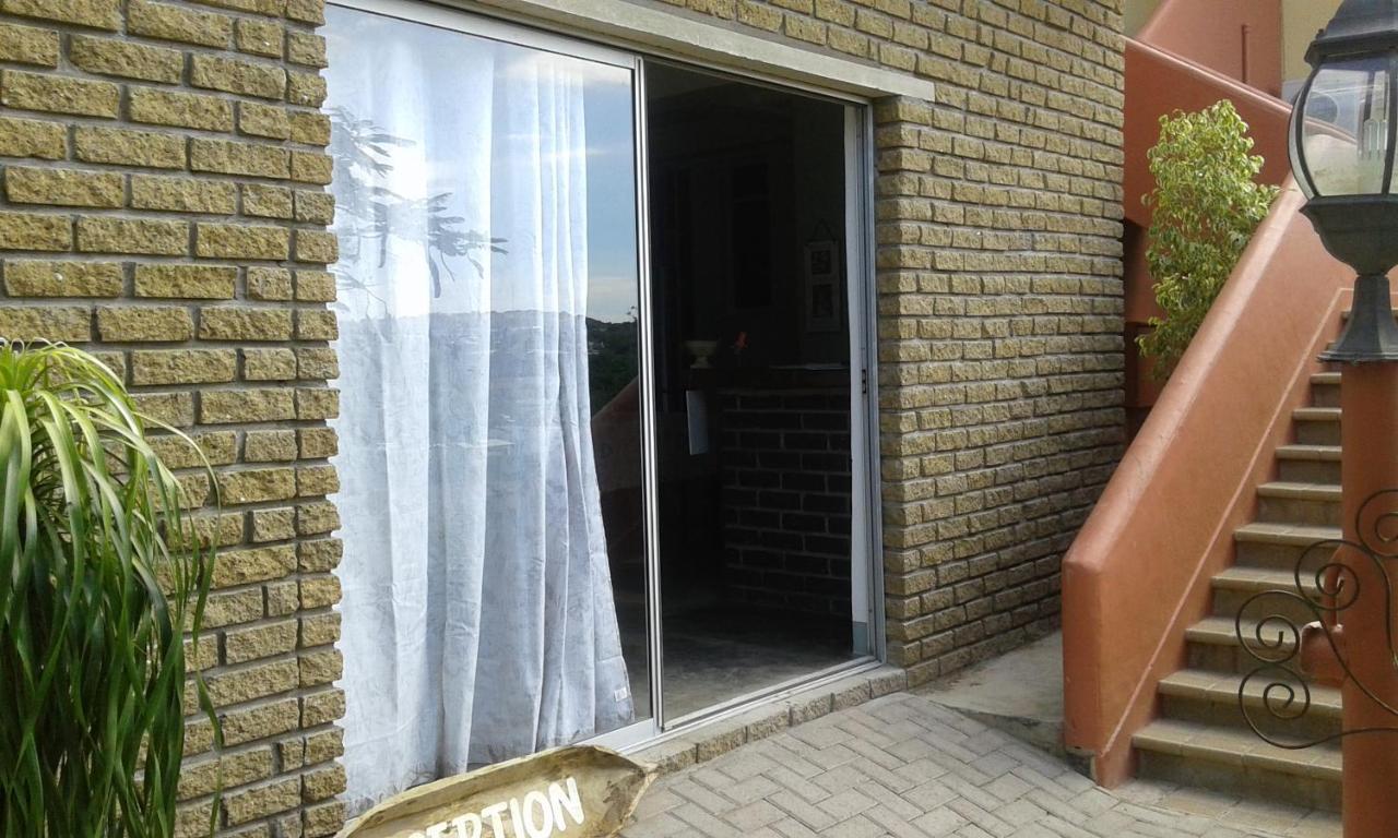 Larochelle Guesthouse ケートマンスフープ エクステリア 写真